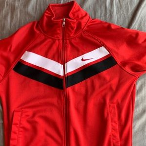 Nike long sleeve zip up jacket
